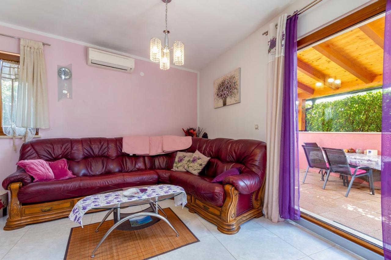 באלה Magic Holiday Apartment מראה חיצוני תמונה