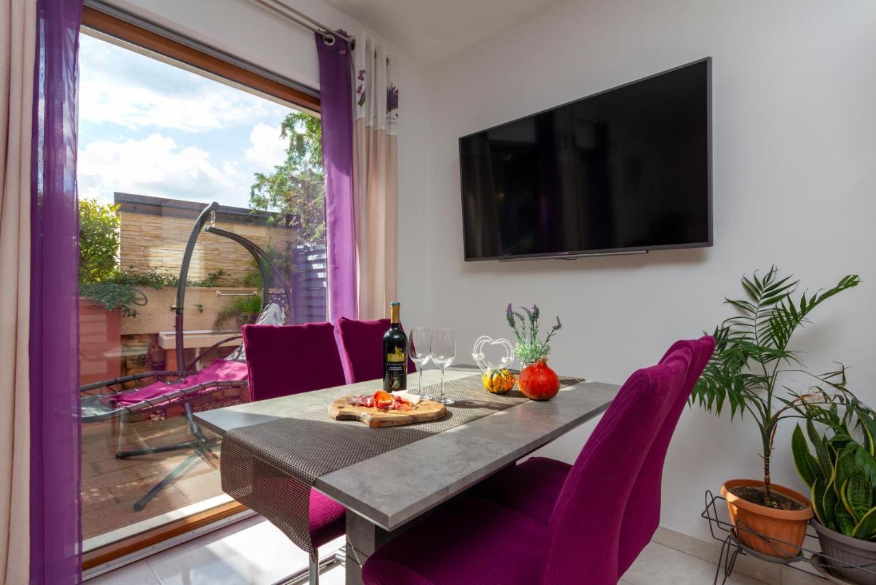 באלה Magic Holiday Apartment מראה חיצוני תמונה